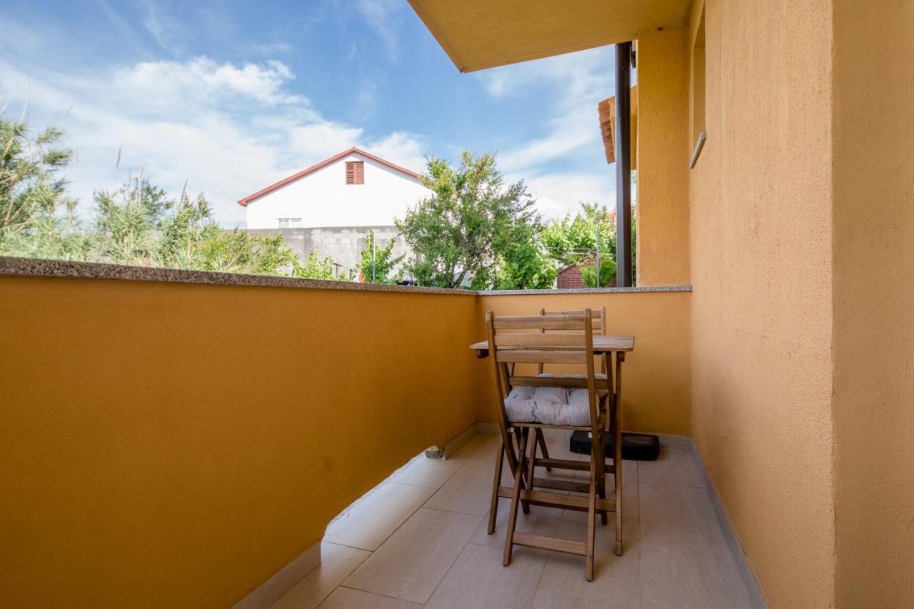 Apartments Gael Lopar Exterior foto
